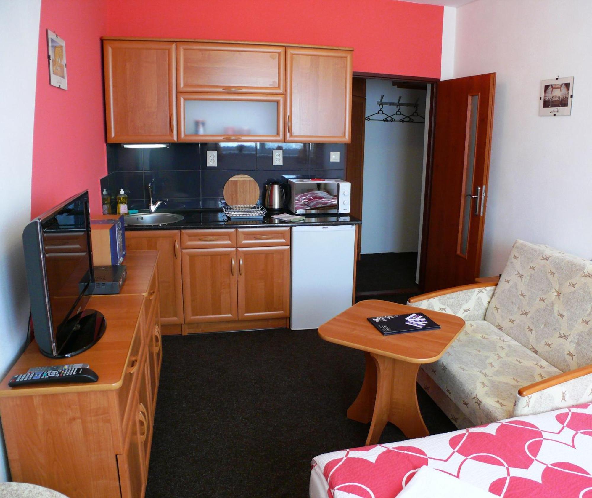 Apartman Dinda Tatranská Lomnica Esterno foto